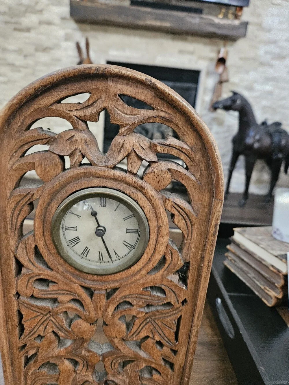 Handcrafted Brown Carved Wood Fretwork Wall Clock – Decorative Home Wall Decor